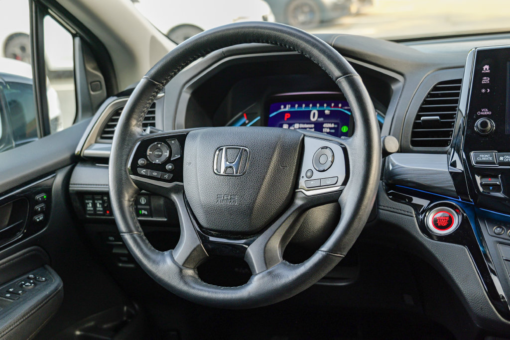 Used 2023 Honda Odyssey Elite image 43