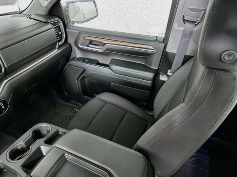 Used 2024 Chevrolet Silverado 1500 LT AWD/4WD image 24