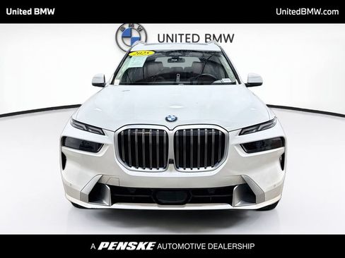 Used 2025 BMW X7 xDrive40i w/ Premium Package AWD/4WD image 2