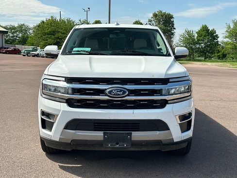 Used 2024 Ford Expedition Max Limited AWD/4WD image 36