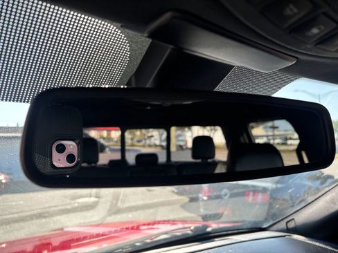 Used 2015 Ford F150 Lariat w/ Equipment Group 502A Luxury image 29