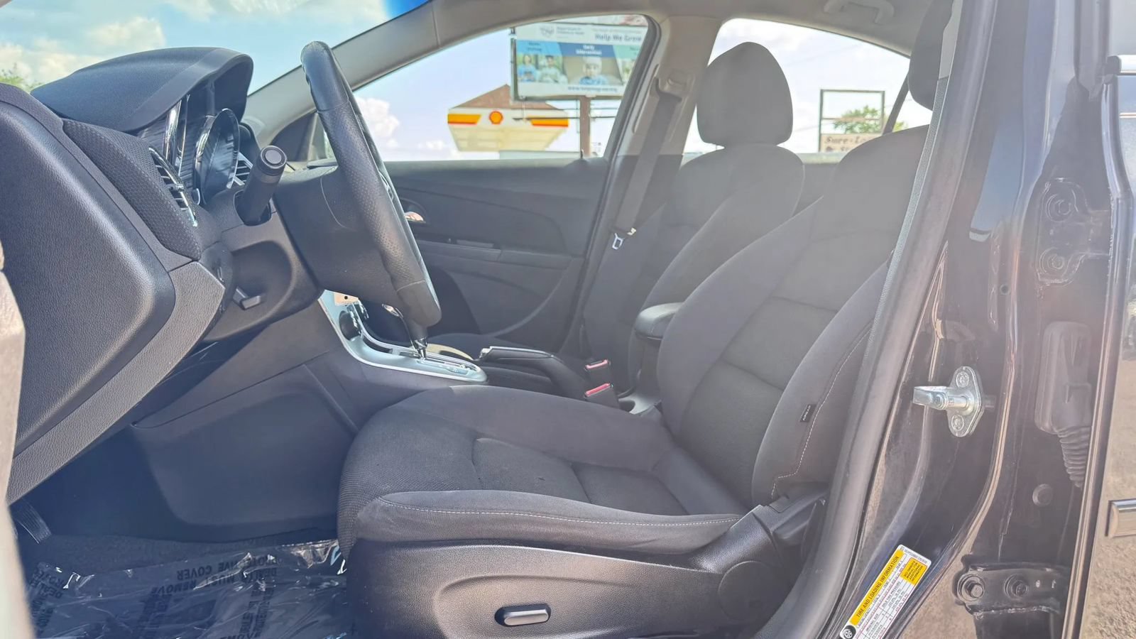 Used 2015 Chevrolet Cruze LT FWD image 20