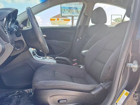 Used 2015 Chevrolet Cruze LT FWD image 20