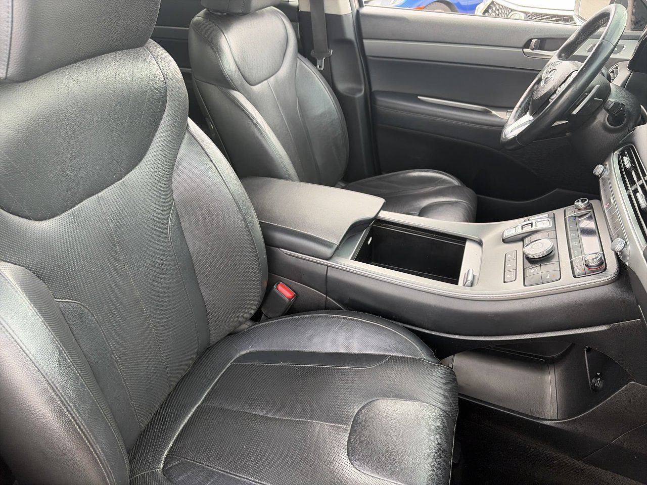 Used 2021 Hyundai Palisade SEL w/ Premium Package FWD image 10