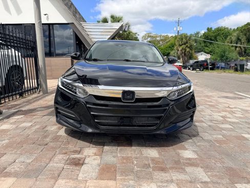 Used 2019 Honda Accord LX image 4