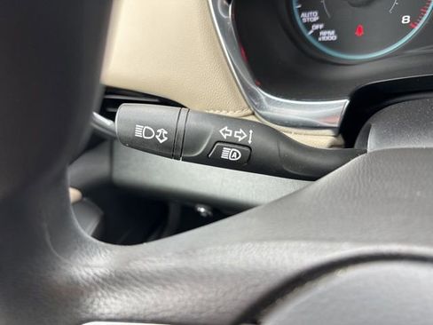 Used 2023 Chevrolet Traverse LS w/ Safety Package image 20