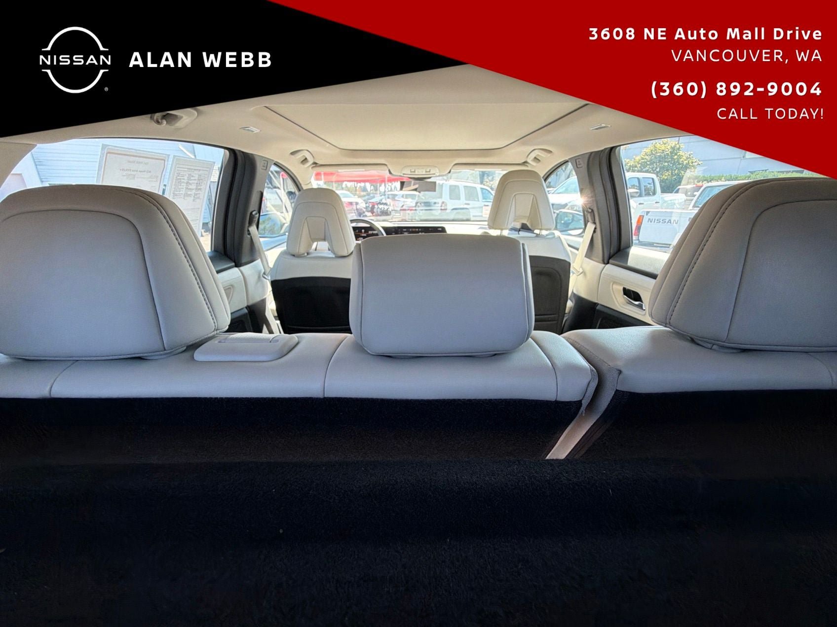 Used 2023 Nissan Ariya FWD image 33
