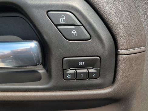 Used 2021 GMC Sierra 1500 SLT w/ SLT Premium Plus Package image 18