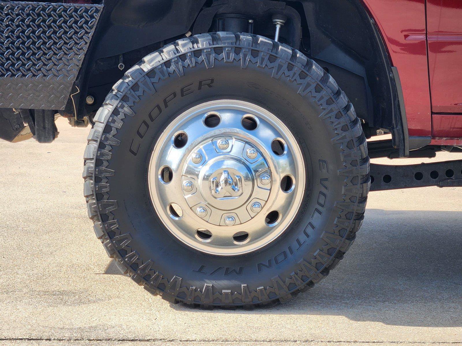 Used 2024 RAM 3500 Big Horn w/ Protection Group AWD/4WD image 8