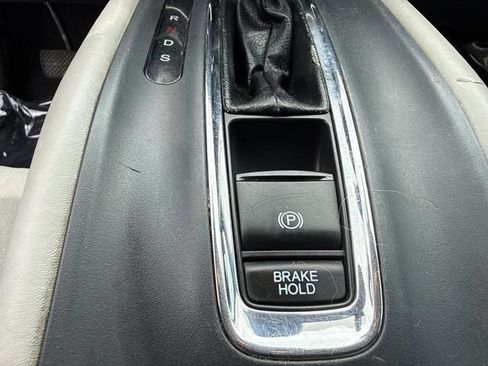 Used 2021 Honda HR-V EX image 41