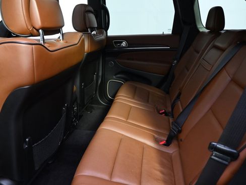 Used 2017 Jeep Grand Cherokee Summit image 21