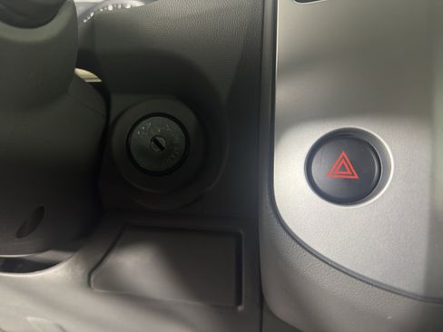 Used 2018 Nissan Frontier S RWD image 18