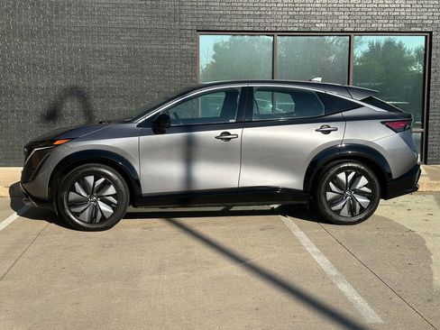 Used 2023 Nissan Ariya Engage image 15