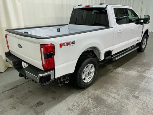 New 2026 Ford F250 XLT w/ XLT Premium Package AWD/4WD image 3
