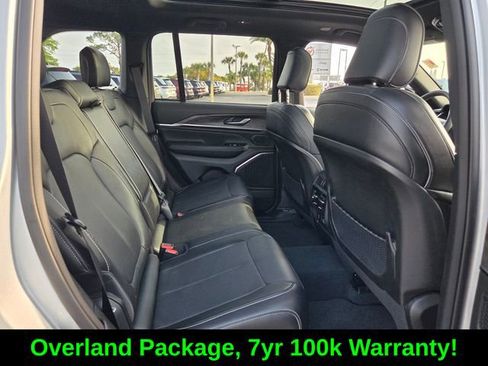 Certified 2023 Jeep Grand Cherokee Overland w/ Trailer Tow Prep Group (B) image 16