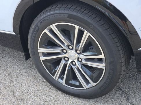 New 2026 Cadillac Lyriq Premium Luxury w/ LPO, Floor Liner Package AWD/4WD image 15