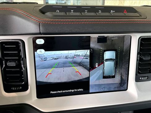 Certified 2025 Ford Bronco Stroppe Edition image 25