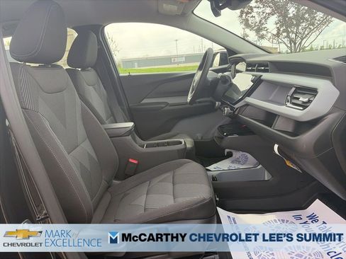 New 2027 Chevrolet Bolt LT w/ Comfort Package FWD image 26