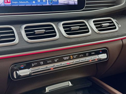 Certified 2026 Mercedes-Benz GLE 450 4MATIC Coupe image 17