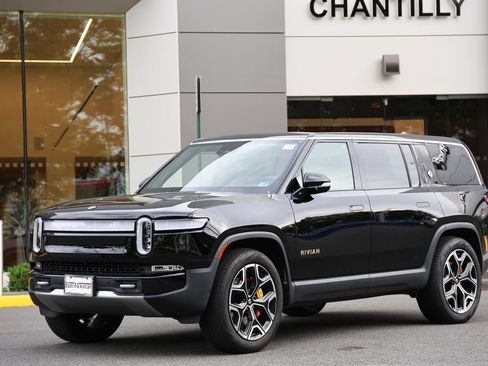 Used 2022 Rivian R1S Launch Edition AWD/4WD image 1