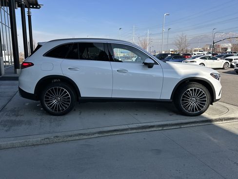 New 2026 Mercedes-Benz GLC 300 4MATIC image 4