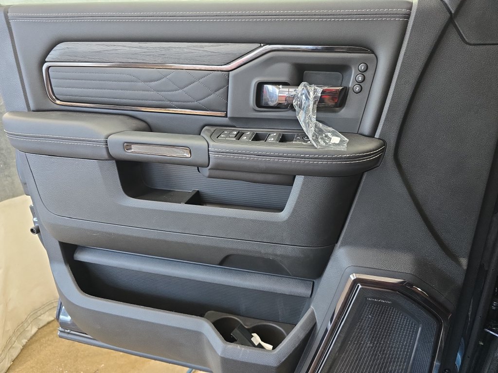 New 2027 RAM 2500 Limited AWD/4WD image 27