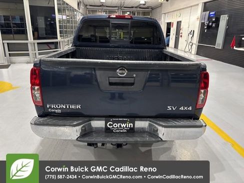 Used 2019 Nissan Frontier SV AWD/4WD image 5