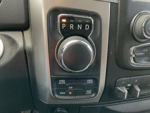 Used 2017 RAM 1500 Big Horn AWD/4WD image 29