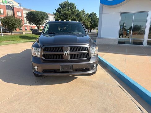 Used 2014 RAM 1500 Express AWD/4WD image 4