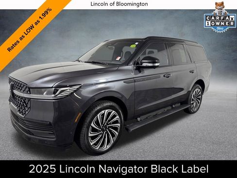 Used 2025 Lincoln Navigator Black Label AWD/4WD image 1
