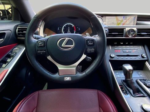 Used 2019 Lexus IS 300 F Sport w/ F Sport Package RWD image 6