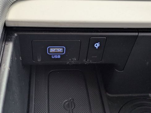 Used 2024 Hyundai Palisade Calligraphy image 23