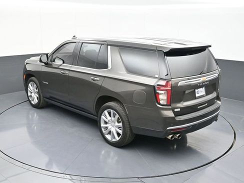 Used 2021 Chevrolet Tahoe High Country w/ Premium Package image 57