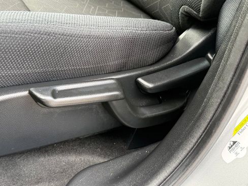 Used 2015 Honda Fit EX image 29