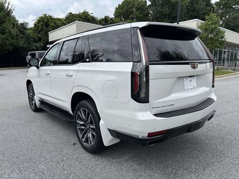 Used 2023 Cadillac Escalade Sport AWD/4WD image 3