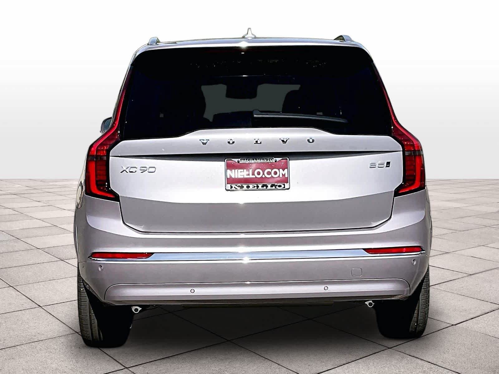 New 2026 Volvo XC90 B5 Plus w/ Protection Package AWD/4WD image 6