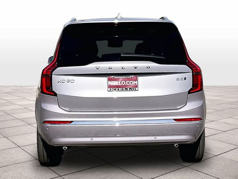 New 2026 Volvo XC90 B5 Plus w/ Protection Package AWD/4WD image 6