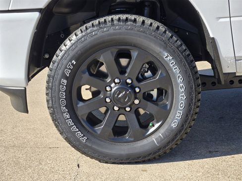 New 2025 RAM 2500 Big Horn image 10