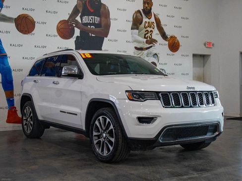 Used 2018 Jeep Grand Cherokee Limited w/ Luxury Group II RWD image 20