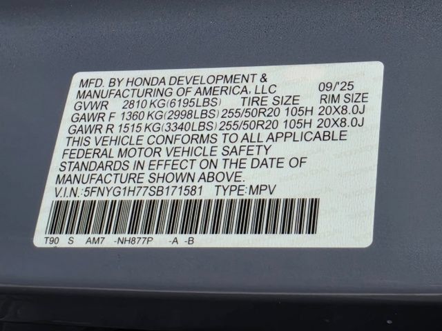 Certified 2025 Honda Pilot Touring image 32