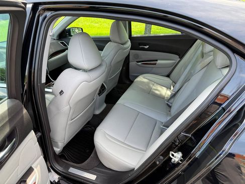 Used 2015 Acura TLX V6 SH-AWD w/ Advance Package image 12