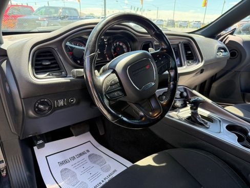 Used 2020 Dodge Challenger GT w/ Blacktop Package AWD/4WD image 18