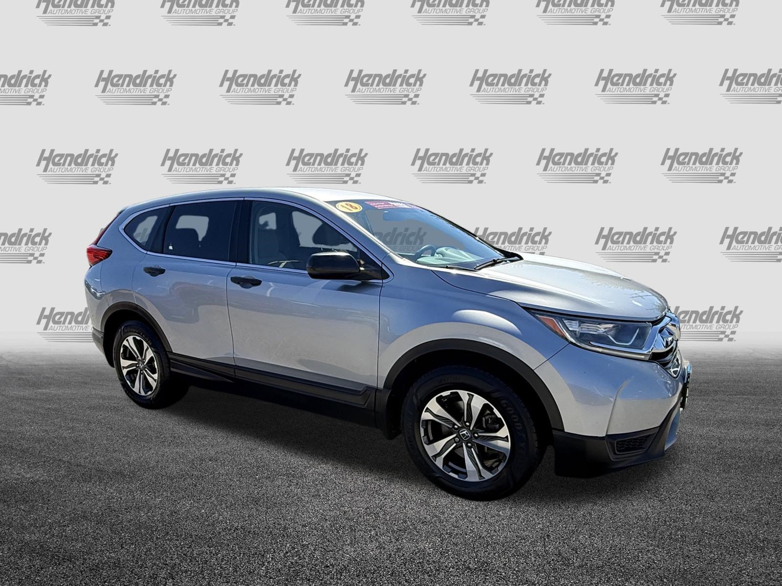 Used 2018 Honda CR-V LX image 2