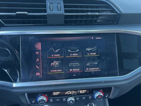 Used 2020 Audi Q3 2.0T Premium w/ Convenience Package image 6