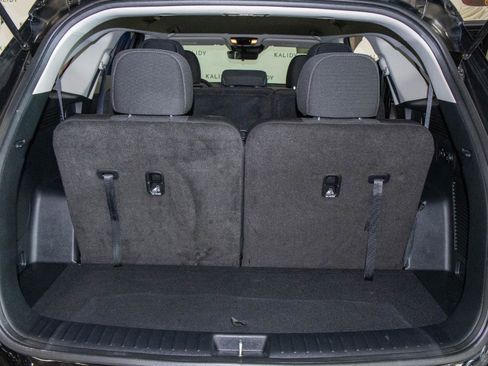 Used 2024 Kia Sorento LX image 23