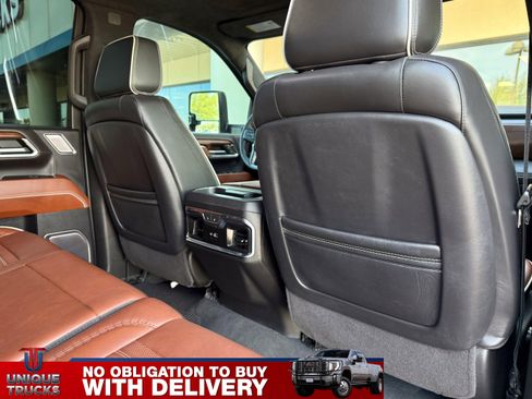 Used 2024 GMC Sierra 2500 Denali Ultimate image 27