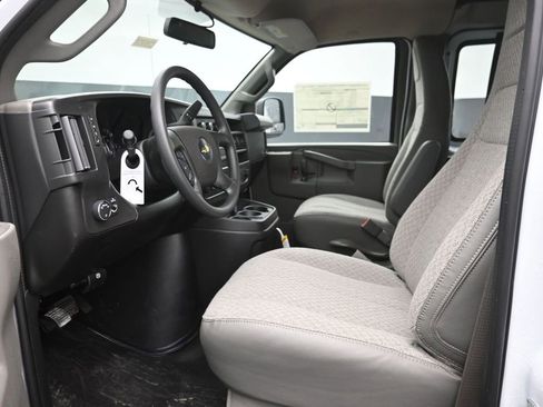 New 2026 Chevrolet Express 2500 w/ Driver Convenience Package image 11