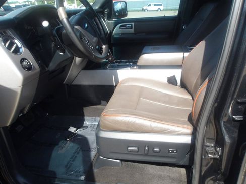 Used 2015 Ford Expedition King Ranch RWD image 19