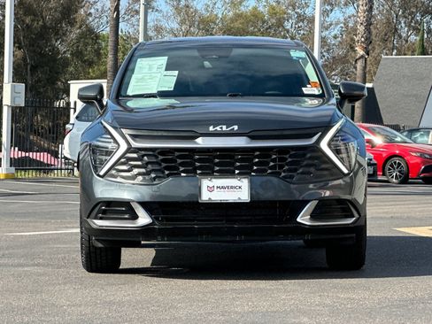Used 2025 Kia Sportage LX AWD/4WD image 7