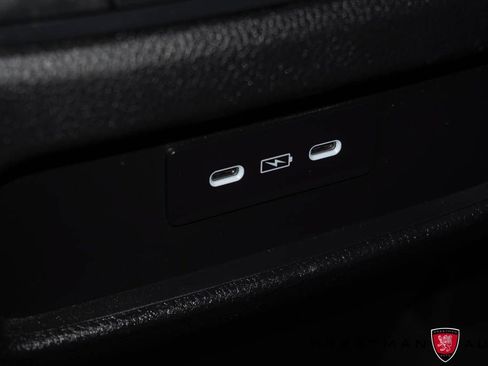 Used 2025 Honda Pilot EX-L image 42